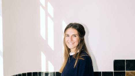 Franziska Wittersheim ist als Juristin in viele unbekannte Aspekte des Fußballs involviert