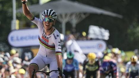 Tadej Pogacar siegt erneut