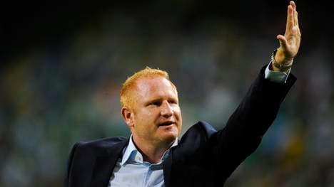 FBL-EUR-C3-SPORTING-BASEL