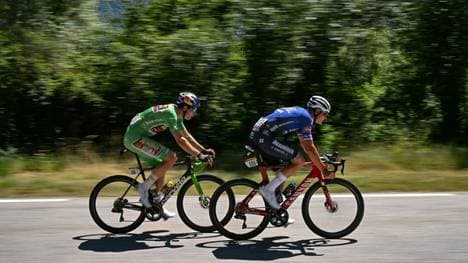 Wout van Aert (l.) und Gegenspieler Mathieu van der Poel