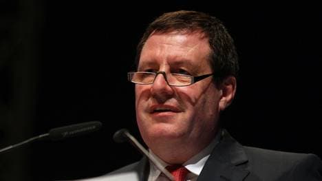 1. FC Köln: Werner Wolf soll neuer Vereinspräsident werden, Toni Schumacher ohne Mehrheit, Werner Wolf soll der neue starke Mann beim 1. FC Köln werden