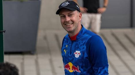 Werner leitet sein erstes Training in Leipzig