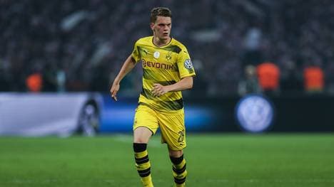 Eintracht Frankfurt v Borussia Dortmund  - DFB Cup Final 2017