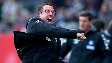 Markus Kauczinski darf sich über den ersten Saisonsieg freuen