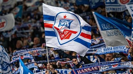 Ist die große Unterstützung der Hansa-Fans das Zünglein an der Waage im Aufstiegsrennen?