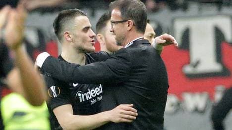 Fredi Bobic (hier mit Filip Kostic) verließ die Eintracht im vergangenen Sommer 