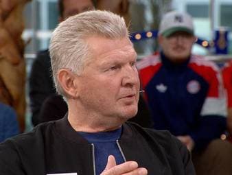 Wer soll Manuel Neuer irgendwann im Bayern-Tor beerben? SPORT1-Experte Stefan Effenberg hat im Doppelpass einen klaren Wunsch bezüglich der Rollen von Jonas Urbig und Alexander Nübel.