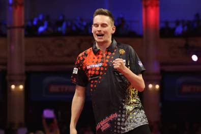 Pietreczko sorgt für deutsches Darts-Novum