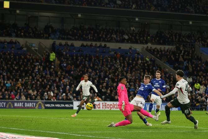 Ligapokal: Chelsea erster Halbfinalist