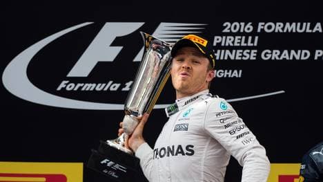 AUTO-PRIX-CHN-F1-PODIUM