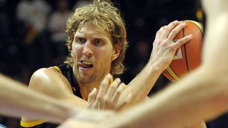 Dirk Nowitzki stößt erstmals seit vier Jahren wieder zum DBB-Team