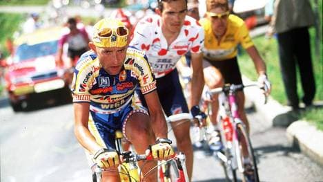 Die Radsport-Legenden Marco Pantani, Richard Virenque und Jan Ullrich (v.l.) in einem Anstieg bei der Tour de France