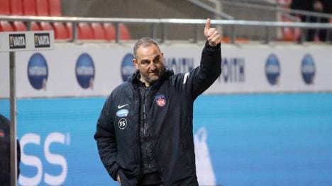 Frank Schmidt geht guten Mutes in das Spiel gegen Bochum