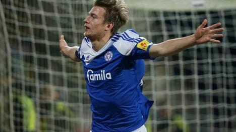 Hauke Wahl im Trikot von Holstein Kiel