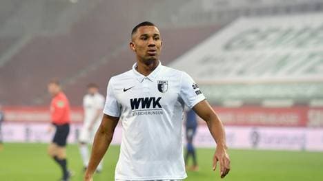 Schlechte Nachrichten für den FC Augsburg: Felix Uduokhai muss operiert werden