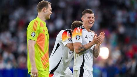 Toni Kroos (r.) beendet nach der EM seine Karriere