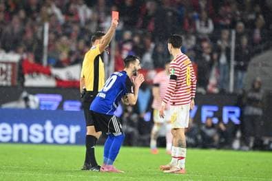 Schiri wehrt sich! "Grenze erreicht"