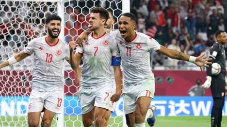 Youssef Msakni (m.) war der Matchwinner für Tunesien