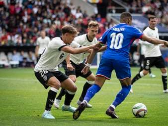 Deutschland droht Kracher-Achtelfinale!