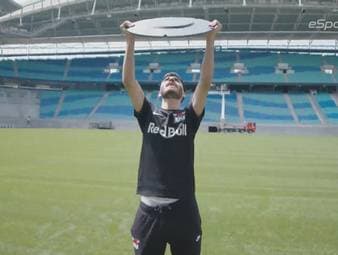 Eine spannende Hinrunde in der Virtual Bundesliga ist rum. Das VBL Club Championship Finale mit den besten FIFA-Spielern Deutschlands gibt es live und exklusiv im Free-TV und auf eSPORTS1.