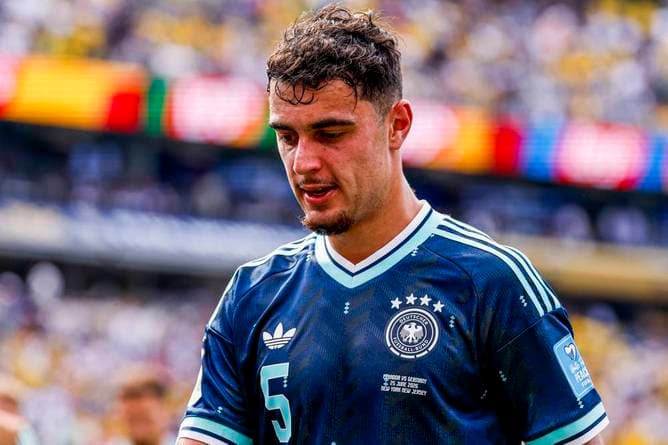 Einzelkritik: Pavlovic sorgt für Kopfschütteln