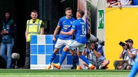 Christoph Baumgartner (l.) wechselt zu RB Leipzig