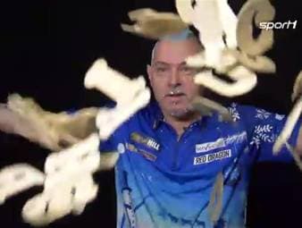 Um die Wartezeit bis zum WM-Start zu verkürzen, gibt es hier das Darts-ABC. Heute mit dem K wie Kostüm.