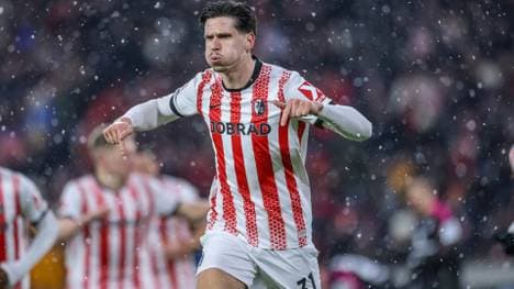 Igor Matanovic bejubelt seinen 2:1-Siegtreffer gegen HSV