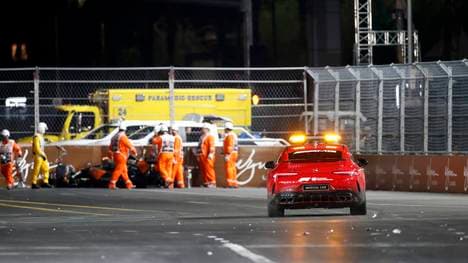 Nach dem heftigen Crash von Lando Norris musste das Safety Car kommen