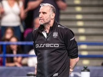 Volleyball-Kader für Härtetest fix