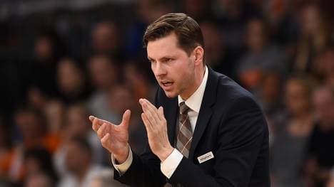 Trainer Thorsten Leibenath ratiopharm Ulm Basketball Löwen Braunschweig
