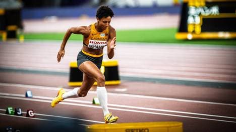 Malaika Mihambo beim Anlauf
