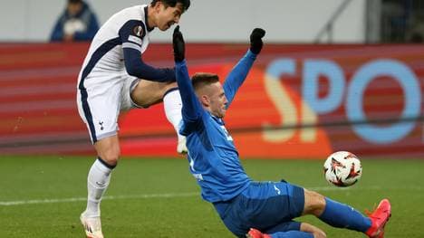 Oliver Baumann (r.) im Spiel gegen Tottenham