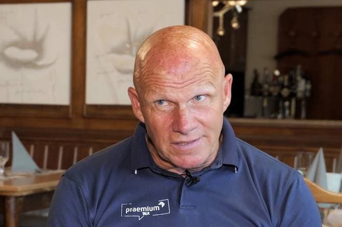 Warnung an Sané: "Möchte nicht in seiner Haut stecken"