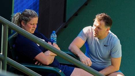 Kim Clijsters zog sich eine Bauchverletzung zu