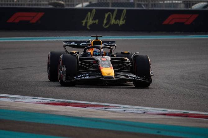 Verstappen mit dickem Ausrufezeichen