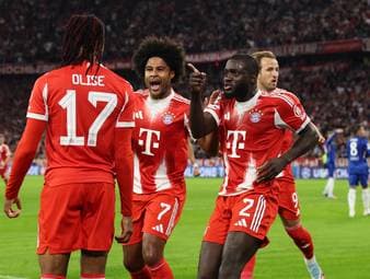 Beim FC Bayern wird heiß über die auslaufenden Verträge diskutiert. Und auch hinter Harry Kane steht noch ein Fragezeichen.