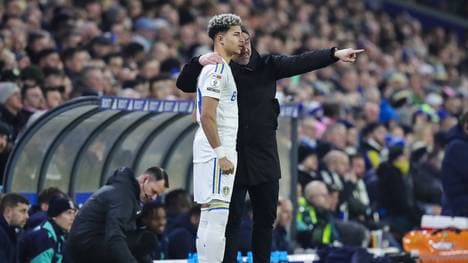 Daniel Farke macht deutlich, was er von dem Streik seines Schützlings Mateo Joseph hält.