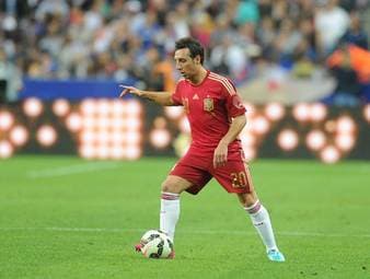 Santi Cazorla steht mit Real Oviedo vor dem Abstieg aus LaLiga - und offenbar kurz vor dem Karriereende. Der 41-jährige Spanier verriet auf einer Pressekonferenz, bald eine Entscheidung zu verkünden.