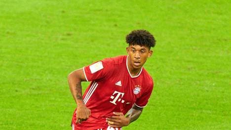 Chris Richards feiert sein Startelfdebüt für den FC Bayern