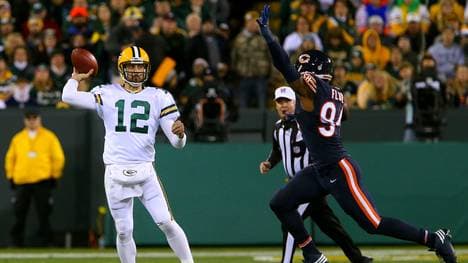 Chicago Bears v Green Bay Packers