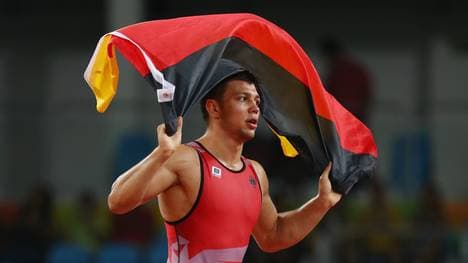 Wrestling - Olympics: Day 10