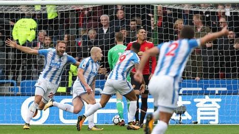 FBL-ENG-PR-HUDDERSFIELD-MAN UTD