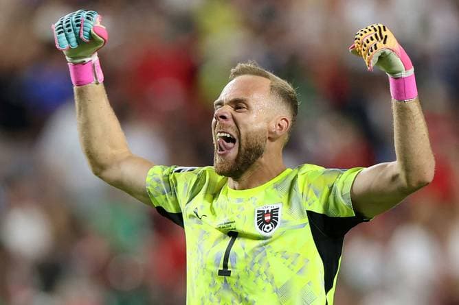 Werder verpflichtet WM-Keeper