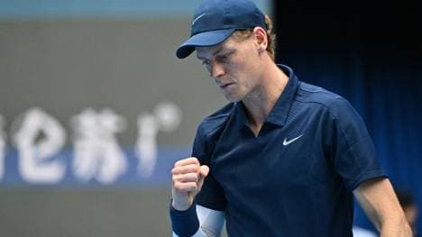 Jannik Sinner holt seinen dritten Titel der Saison