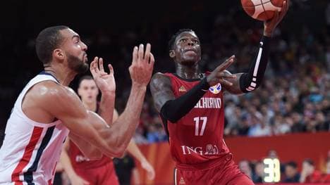Dennis Schröder bei der Basketball-WM gegen Frankreich