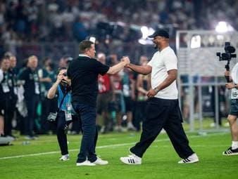 Hoeneß legt die Axt an