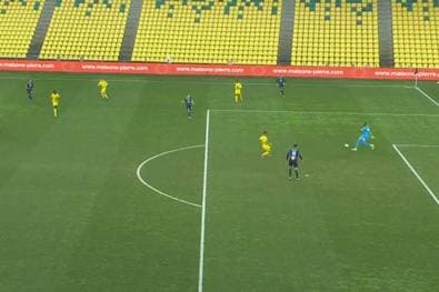 Irres Luftloch! Dieser Torwart-Fehler schockt Marseille