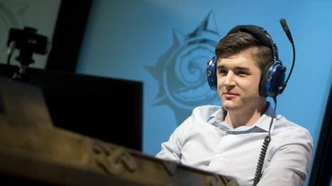 James "Firebat" Kostesich ist seit 2014 einer der Größen im Hearthstone-eSport