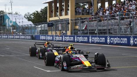 Max Verstappen duellierte sich zehn Runden vor Schluss in Miami mit Teamkollege Sergio Pérez